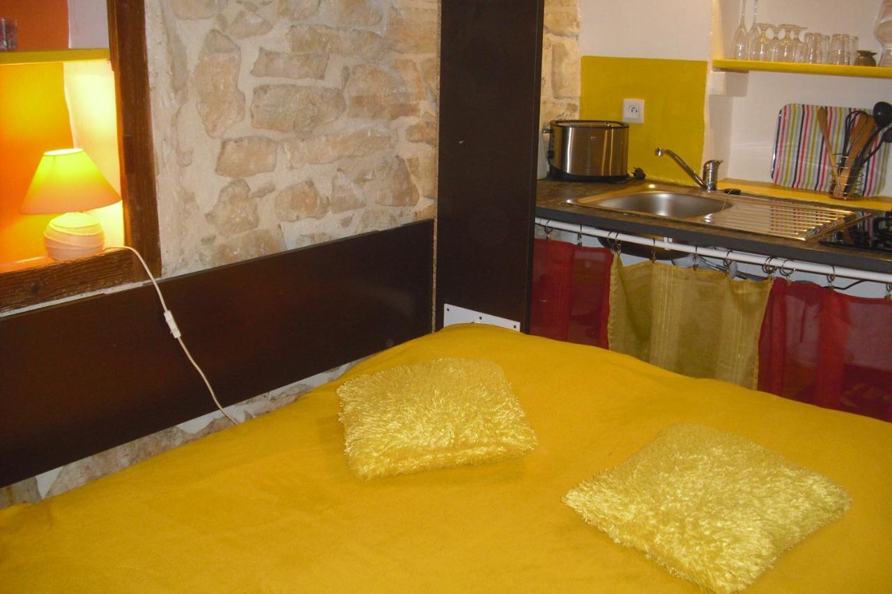 Lou Mas Li Pitchoun "La Melonniere" Apartman Gordes Kültér fotó