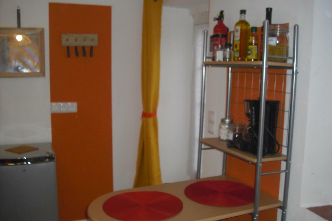 Lou Mas Li Pitchoun "La Melonniere" Apartman Gordes Kültér fotó